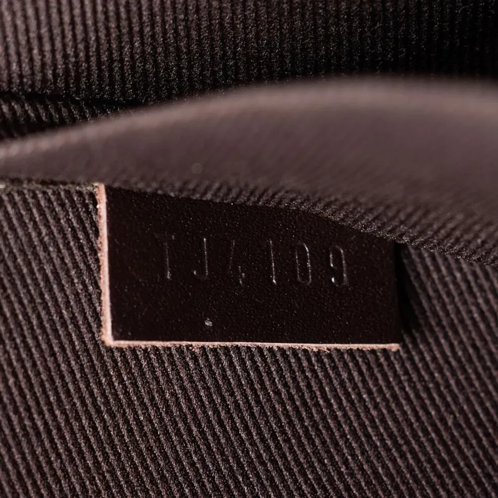 Louis Vuitton Monogram Vernis Felicie Pochette